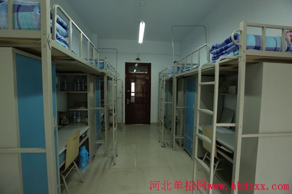 唐山工业职业技术学院2017年宿舍环境