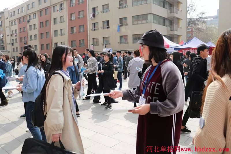 共有2899名考生参加河北省高职单招考试八类考试 图4